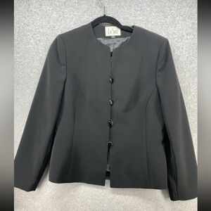 Le Suit Women's Classic Black Suit Jacket